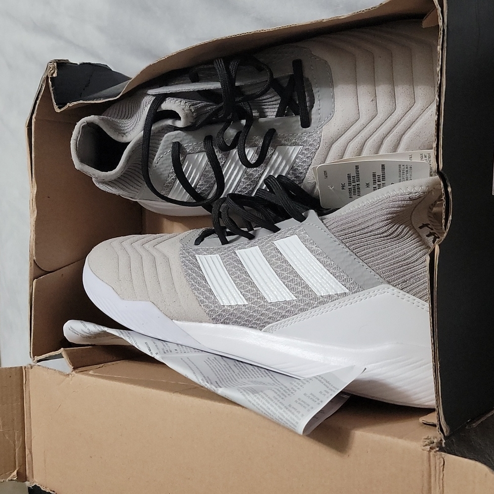 Adidas Predator 19.3 TR Size 10 (US)